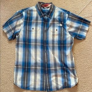 North face Short Sleeve Button down